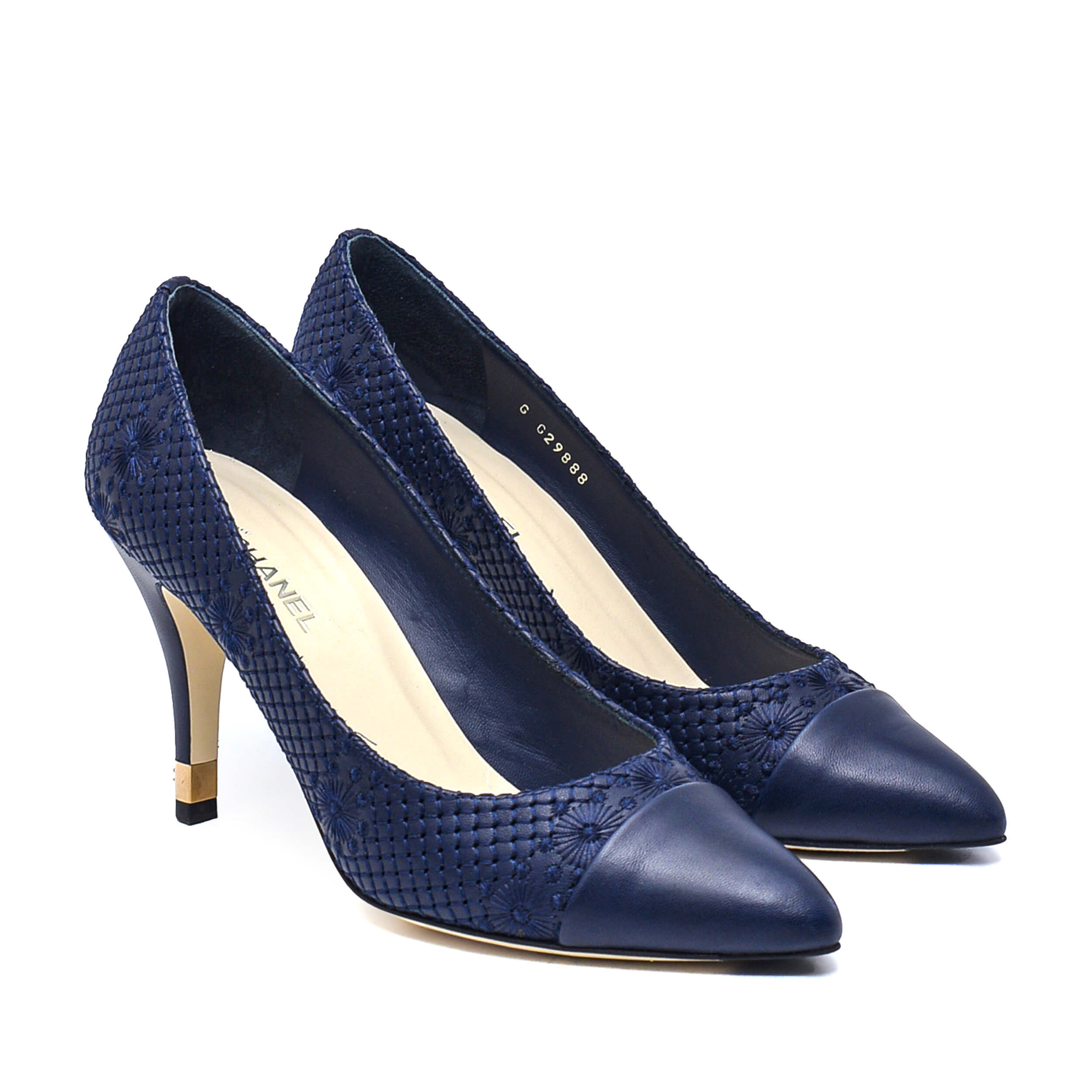 Chanel - Navy Blue Leather&Camellia Embossed Pumps / 39.5